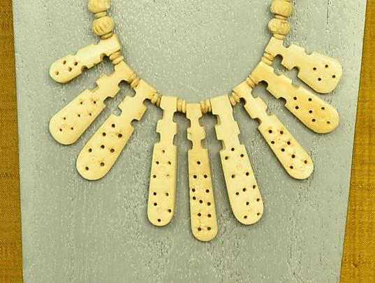 HAND CARVED BONE TORAJA BOHO STYLE NECKLACE IMPORTED NECKLACES ZENZOEY JEWELRY & ACCESSORIES 