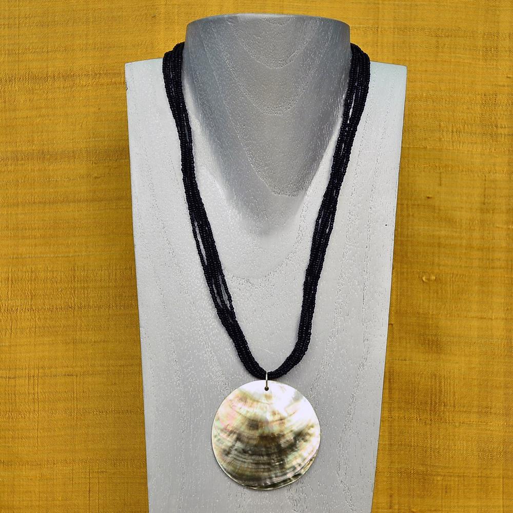 NATURAL MOTHER OF PEARL NECKLACE - BLACK IMPORTED NECKLACES ZENZOEY JEWELRY & ACCESSORIES 